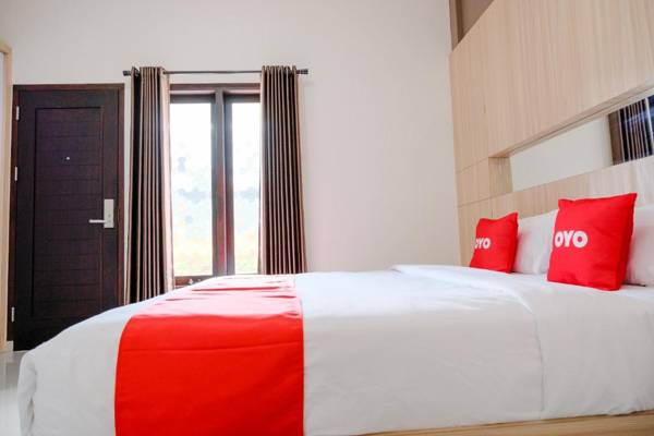 OYO 2140 Hs Residence