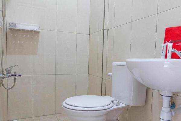 RedDoorz near Universitas Siliwangi Tasikmalaya