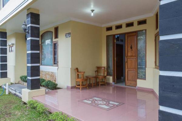 The Arsy Syariah Tasikmalaya RedPartner