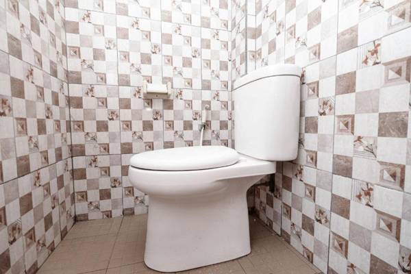 RedDoorz near Rumah Sakit Ortopedi Dr Soeharso