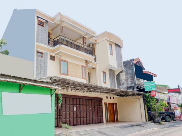 OYO 90373 Griya Nira 3 Syariah