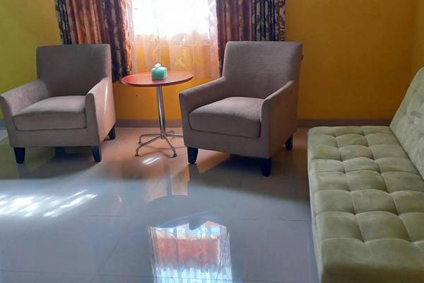 RedDoorz near Bandara Adi Soemarmo Solo