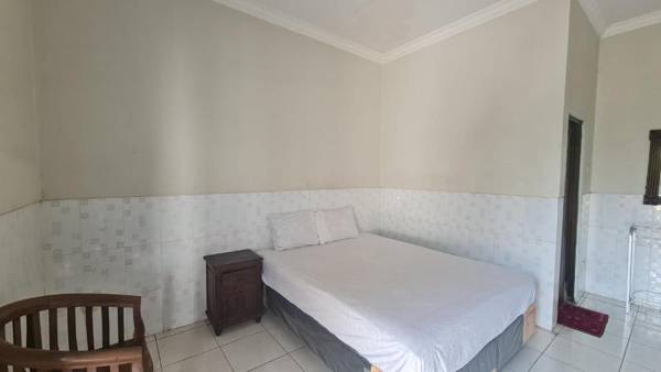 OYO 90831 Hotel Gardenia Prambanan