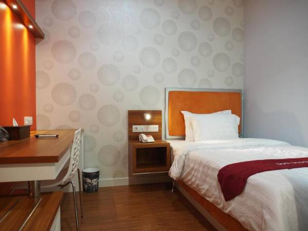 Hotel Bed And Breakfast Surabaya