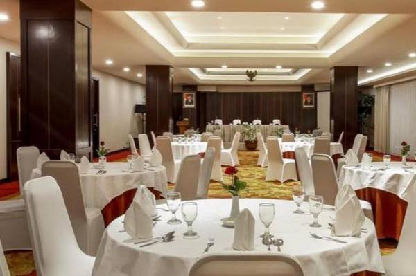 Elmi Hotel Surabaya