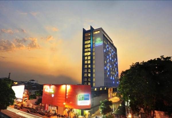 Holiday Inn Express Surabaya CenterPoint an IHG Hotel