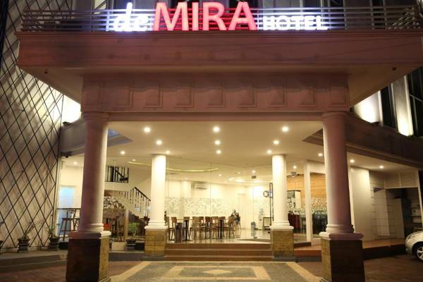 DeMira Hotel