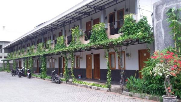 Taman Paradise Guest House