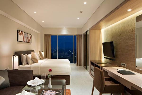 Oakwood Hotel & Residence Surabaya
