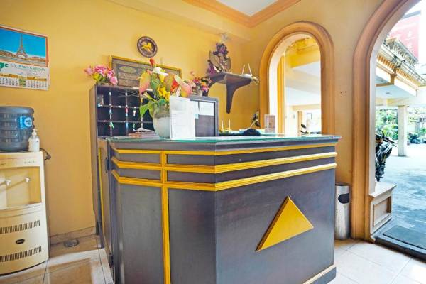 RedDoorz near Mall Ciputra World Surabaya