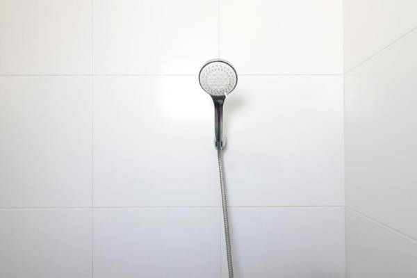 RedDoorz Plus near Cito Mall Surabaya