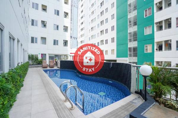 Vaccinated Staff - OYO Flagship 2261 Pp Properti Pavilion Permata