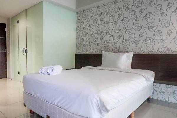 Classic Modern Studio Square Surabaya By Travelio