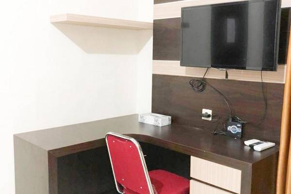 Yellow House Syariah RedPartner near MERR Rungkut Surabaya