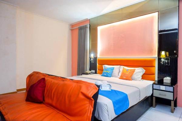 Sans Hotel International Surabaya