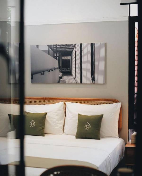 De Mier Guest House Surabaya