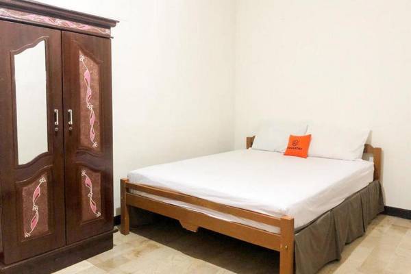 KoolKost near Universitas Wijaya Kusuma (Minimum Stay 30 Nights)