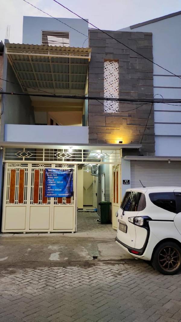 OYO 91209 Arjuna Residence Syariah Sby