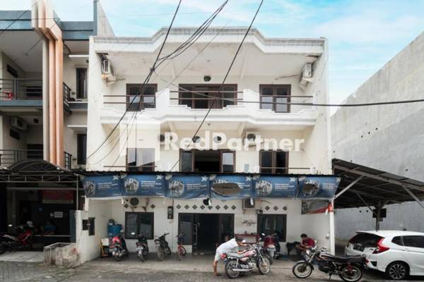 Siwalankerto Residence RedPartner