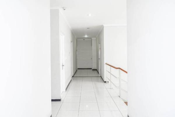 OYO 389 Sky Guesthouse