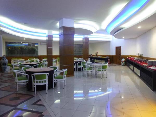 Hotel New Puri Garden Semarang RedPartner