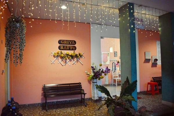 Griya Rattu Kost N Guesthouse