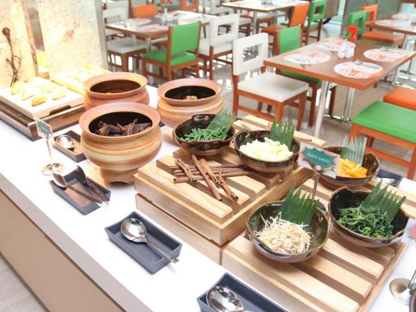 HARRIS Hotel Sentraland