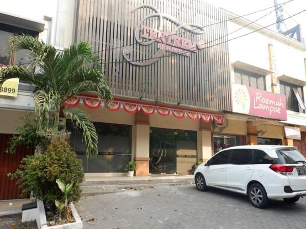 RedDoorz near Java Supermall Semarang