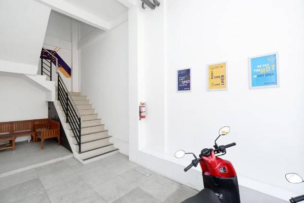 SPOT ON 2026 Arta Residence