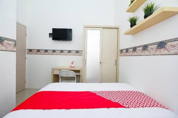 OYO 2782 Puspa Residence