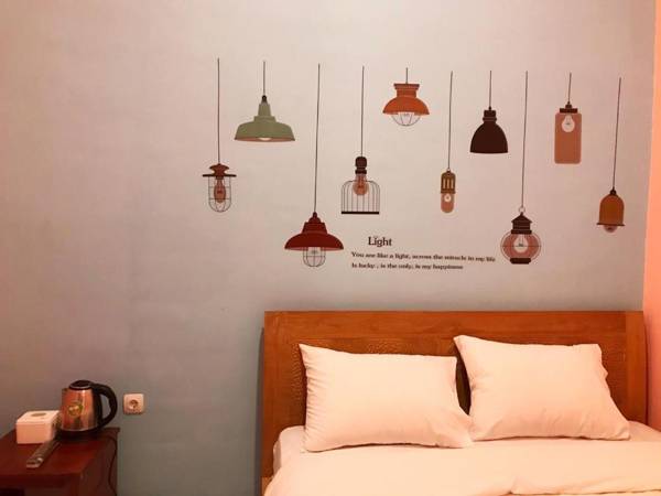 RoomZ Budget Residence