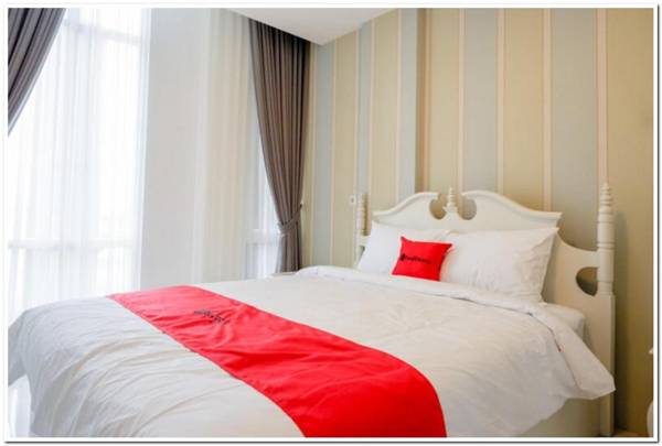 RedDoorz Plus @ Madukoro Raya Semarang