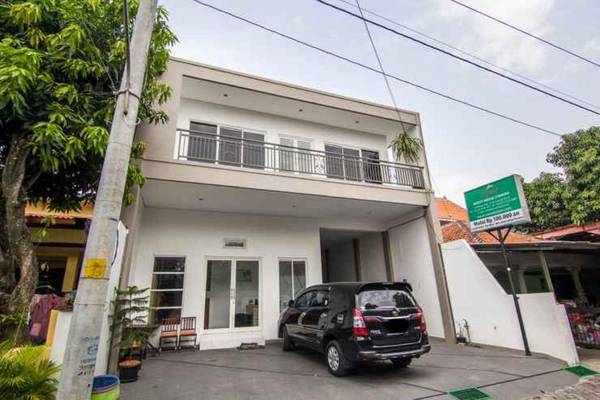 Oemah Djari Guest House Semarang