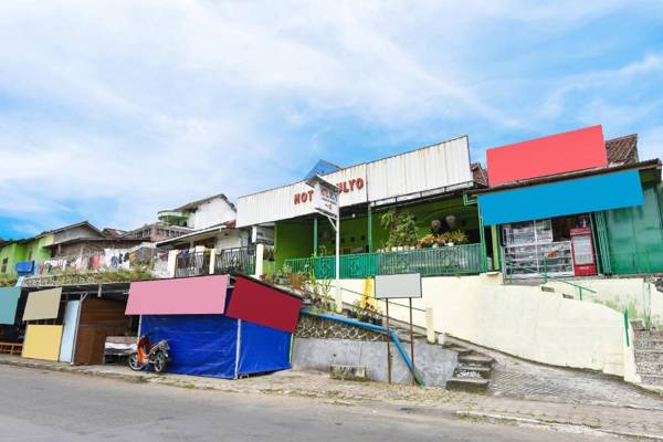 SPOT ON 91357 Hotel Mulyo