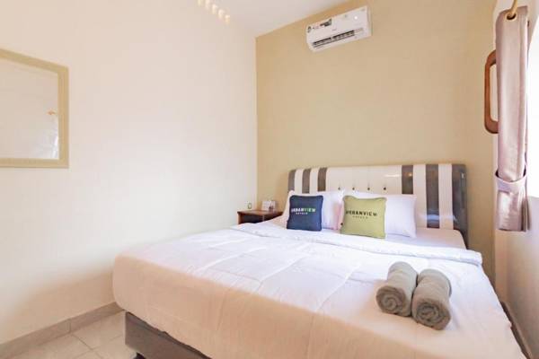 Urbanview Hotel Kangen Bungalow Purwakarta