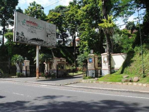 Bumi Ciherang Hotel