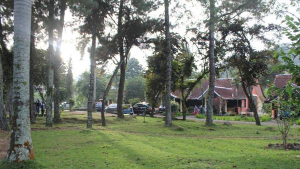 Grand Cempaka Resort & Convention