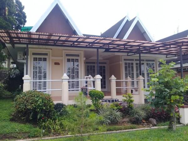 Villa Sofia Kota Bunga Puncak