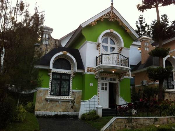 Villa Kota Bunga Anggrek