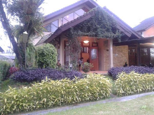 Villa Kota Bunga By DCM