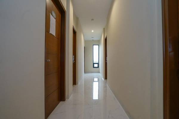 OYO 1574 U xpress Hotel