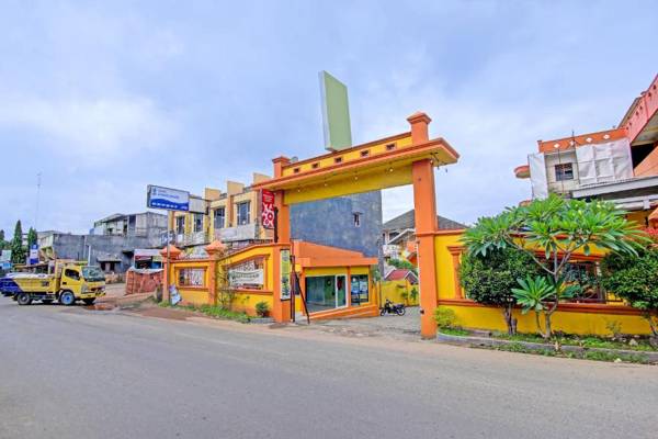 OYO 91231 Penginapan Fathona Syariah