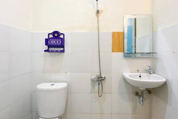 OYO 3092 Falah Residence Syariah