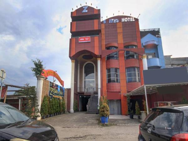 OYO 2574 Z Suites Hotel