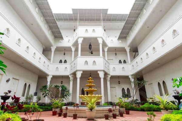 OYO 90741 Grand Shaqilla