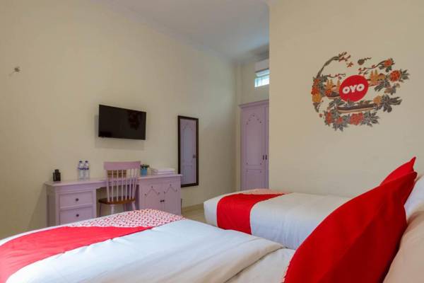 OYO 90741 Grand Shaqilla