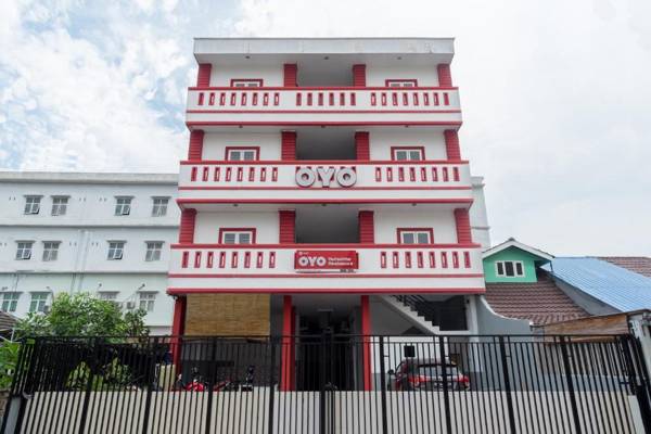 OYO 447 Hutasimo Residence