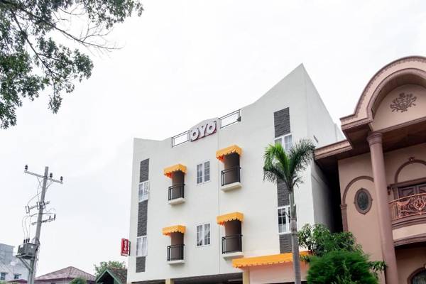 OYO 1185 Bukit Toedjoeh Residence Syariah