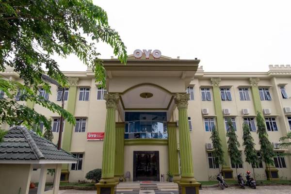 OYO 1400 Barat Residence Syariah