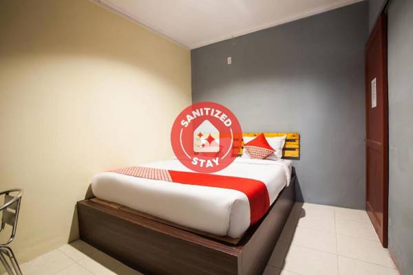 OYO 990 Stadion Residence Syariah